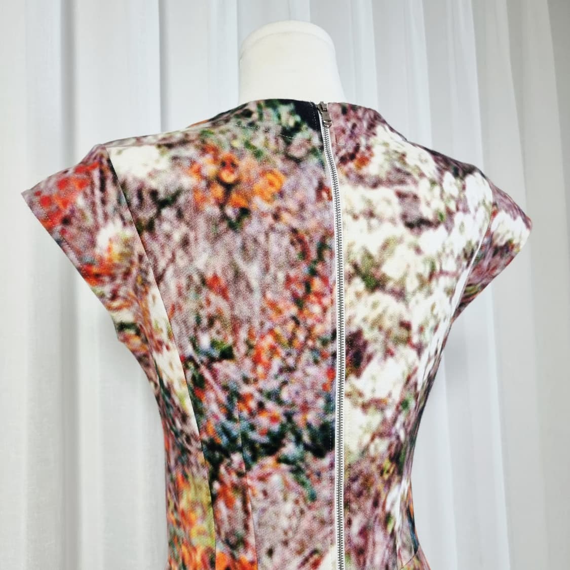 까르뱅 CARVEN 원피스 미니드레스 (44~날씬55) 상태최상 상품이미지7