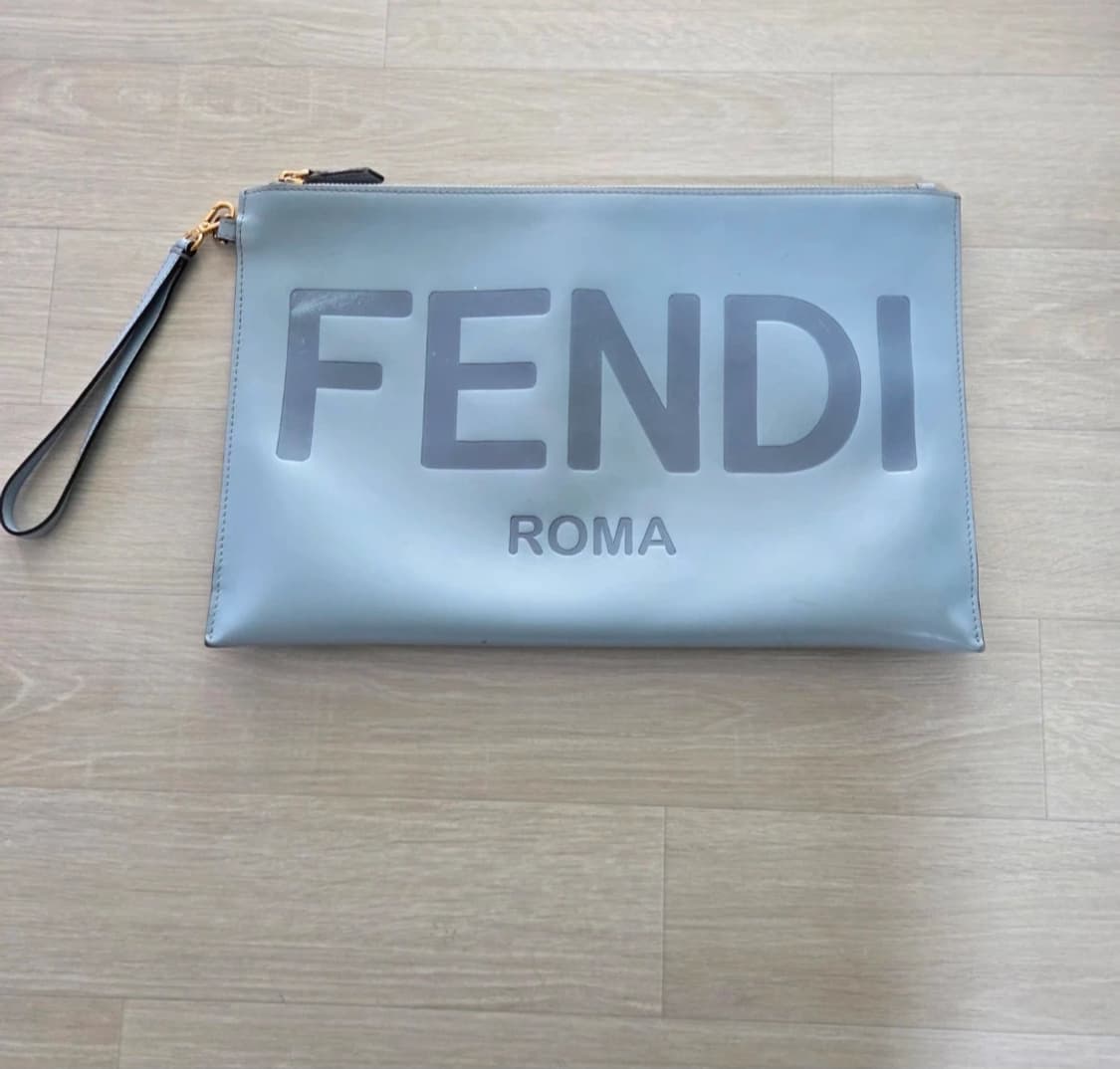펜디 로마 클러치 상품이미지1