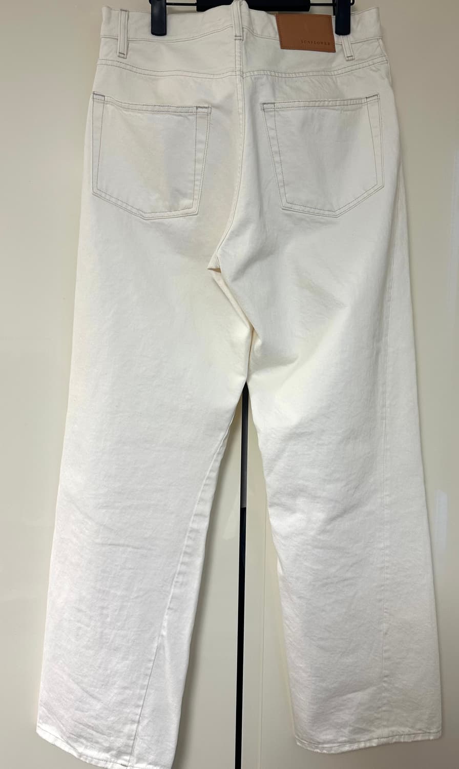 [32] 선플라워 와이드 트위스트 데님 빈티지 화이트 상품이미지4