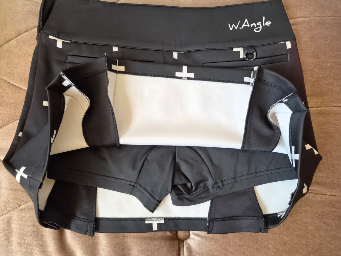 와이드앵글 여성 블랙치마반바지 64사이즈 상품이미지4