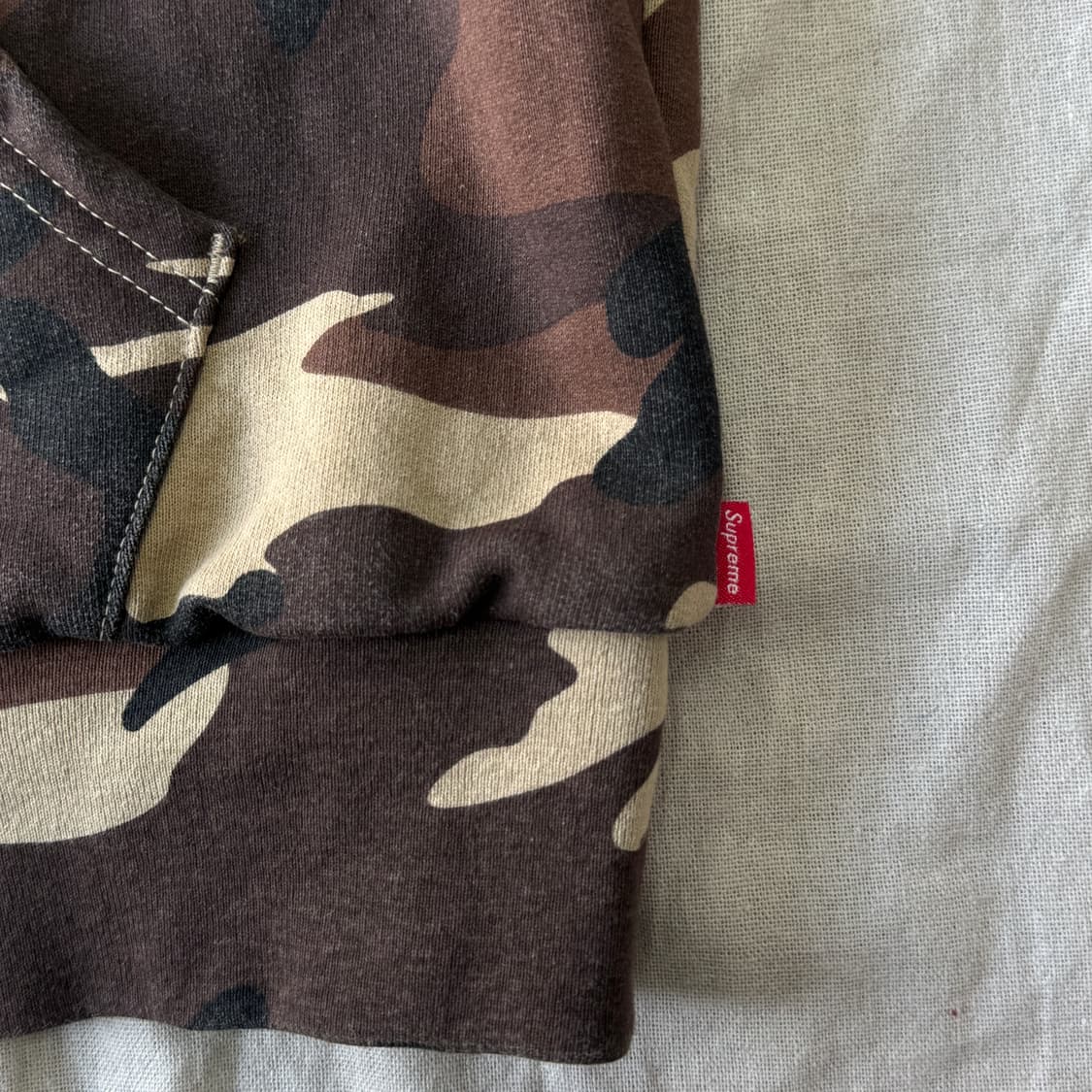 슈프림 카모 자수 써멀 후드집업 L 상품이미지4