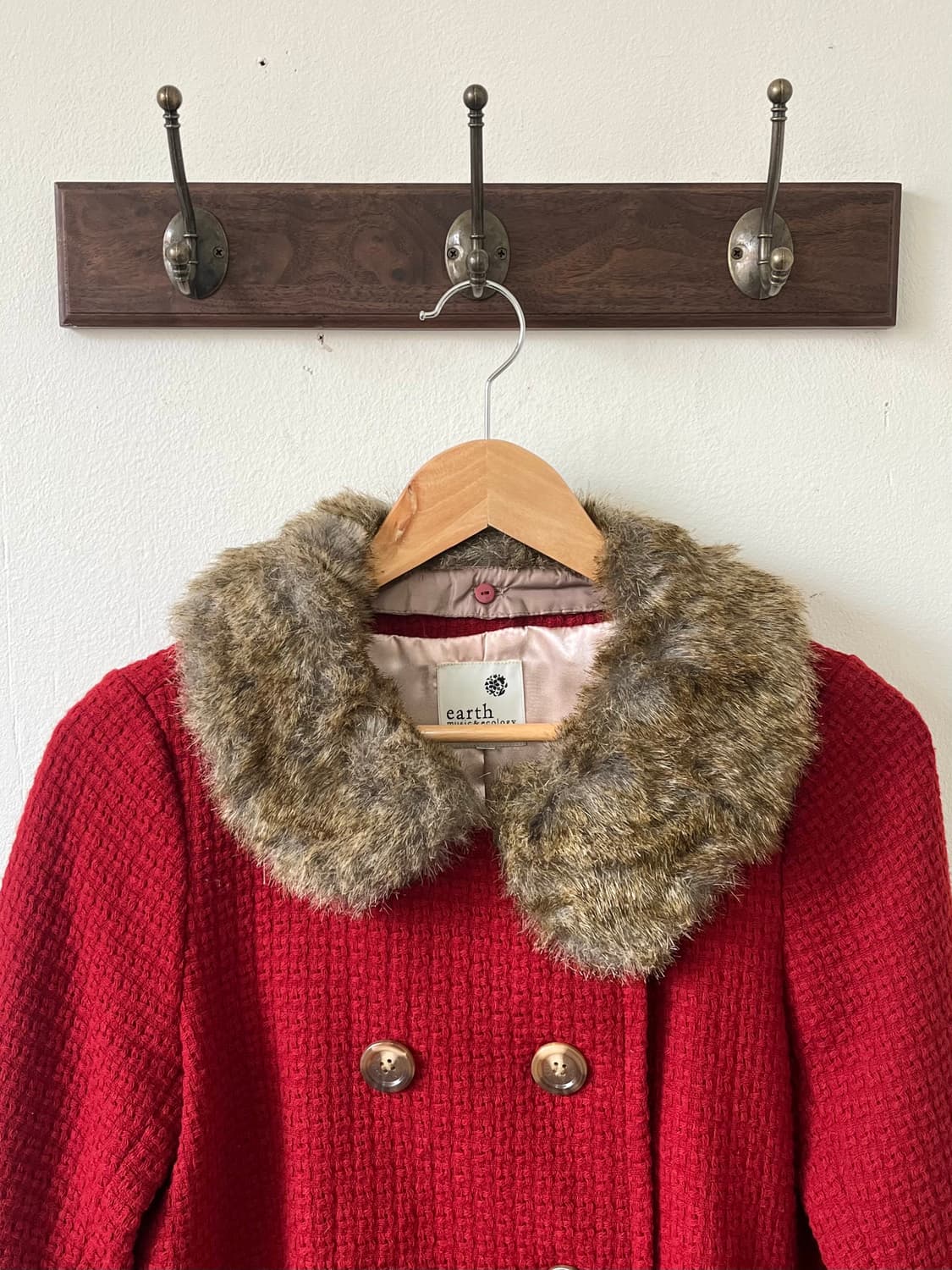 earth music 퍼 더블 코트 상품이미지2