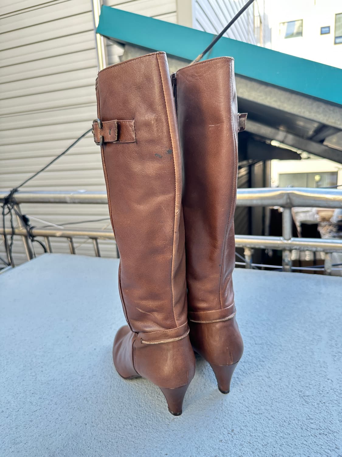 Vintage leather buckle boots 상품이미지9