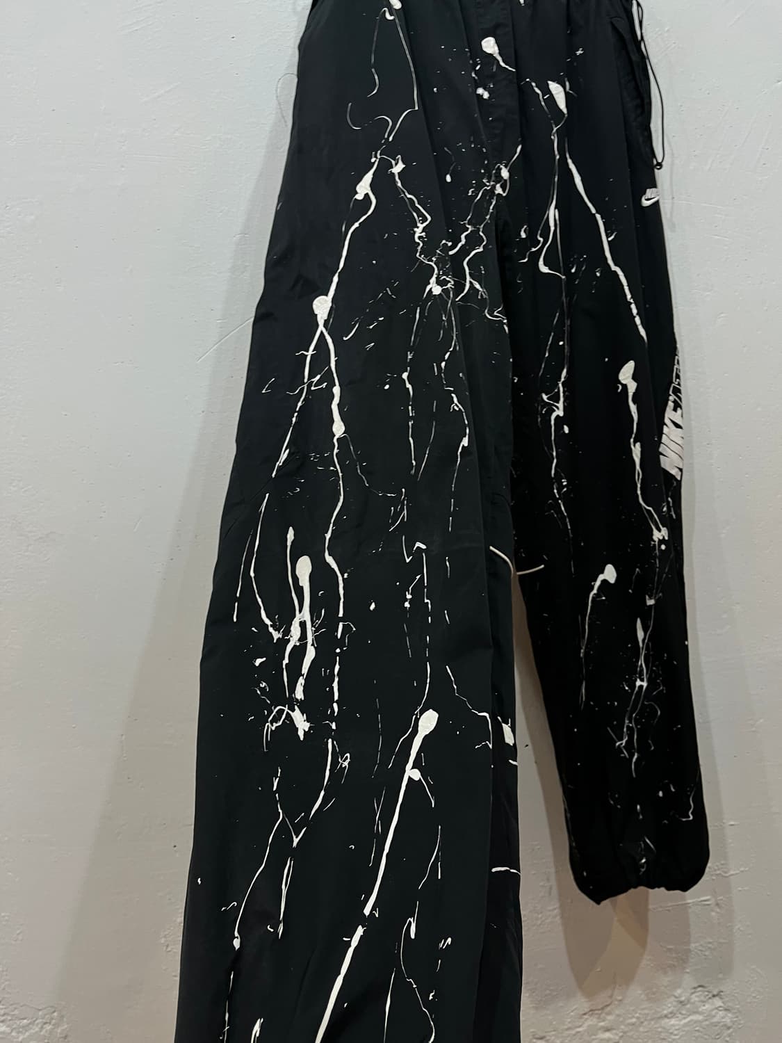 00s 나이키 FW 페인팅 트랙팬츠 XL 상품이미지3
