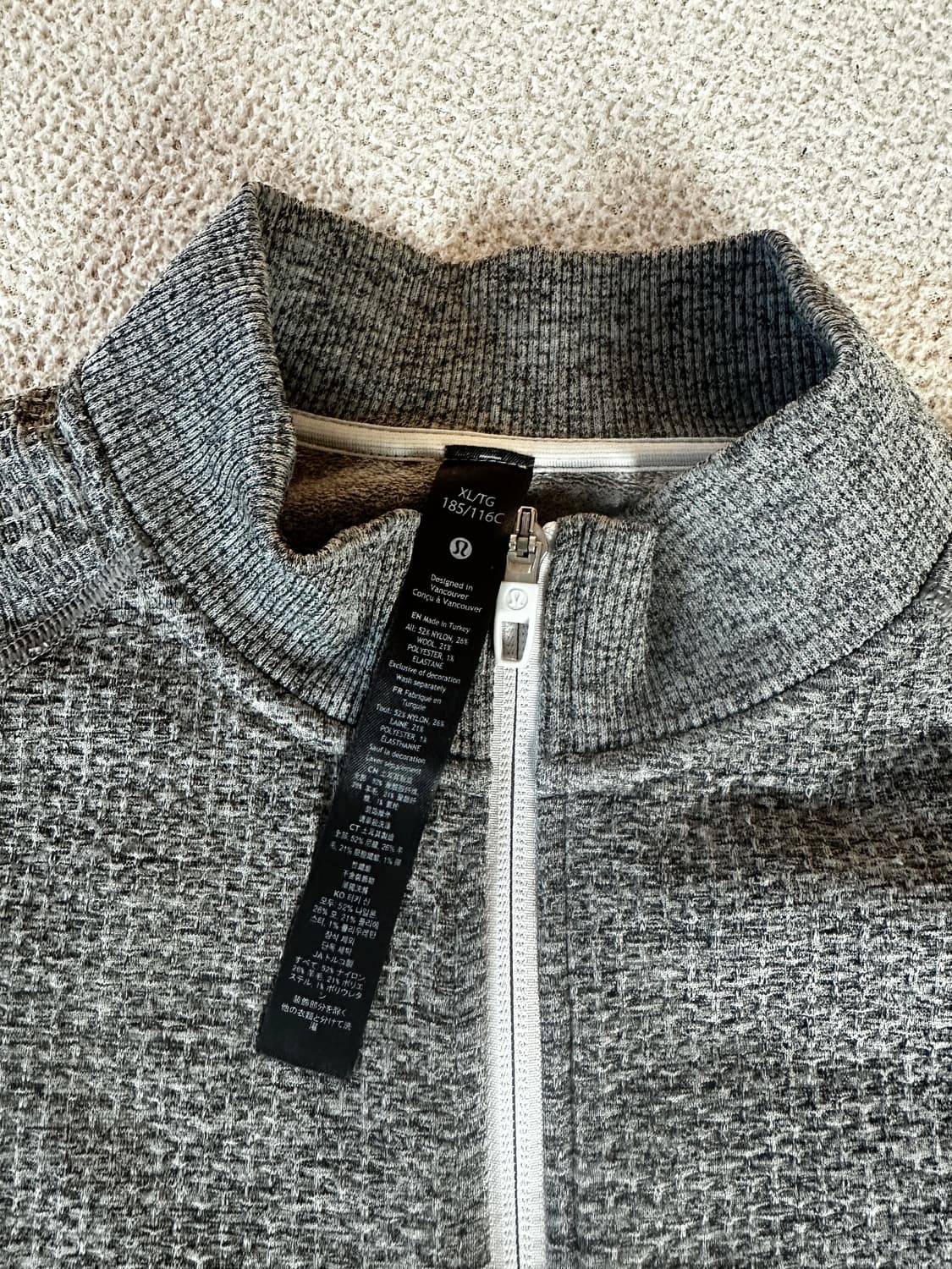 (XL) 룰루레몬 엔지니어드 웜스 재킷 - VPOR/GULG/BLK 상품이미지4