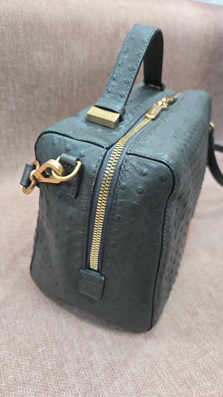 쿠론 캐럴 크로스백 숄더백 그레이 상품이미지3