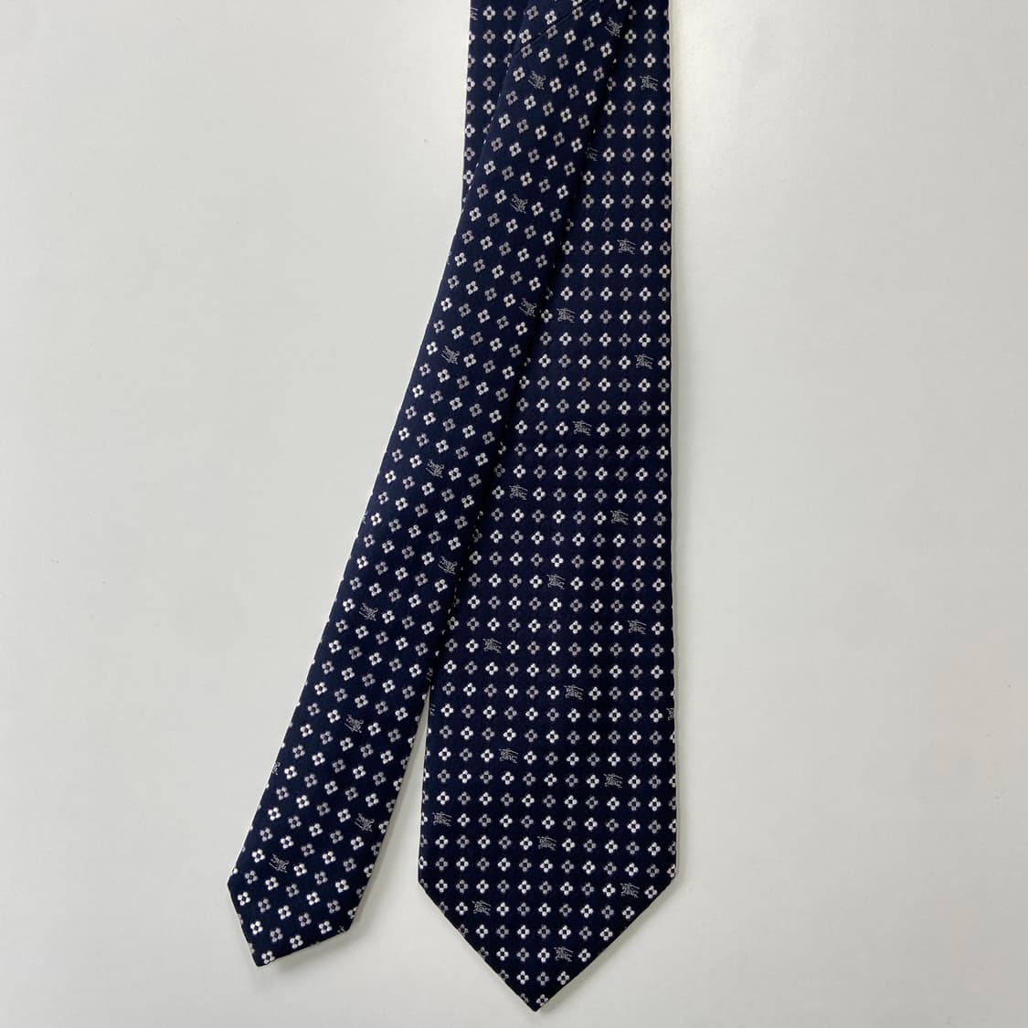 버버리 (Burberry) 모노그램 정품 명품넥타이 상품이미지1
