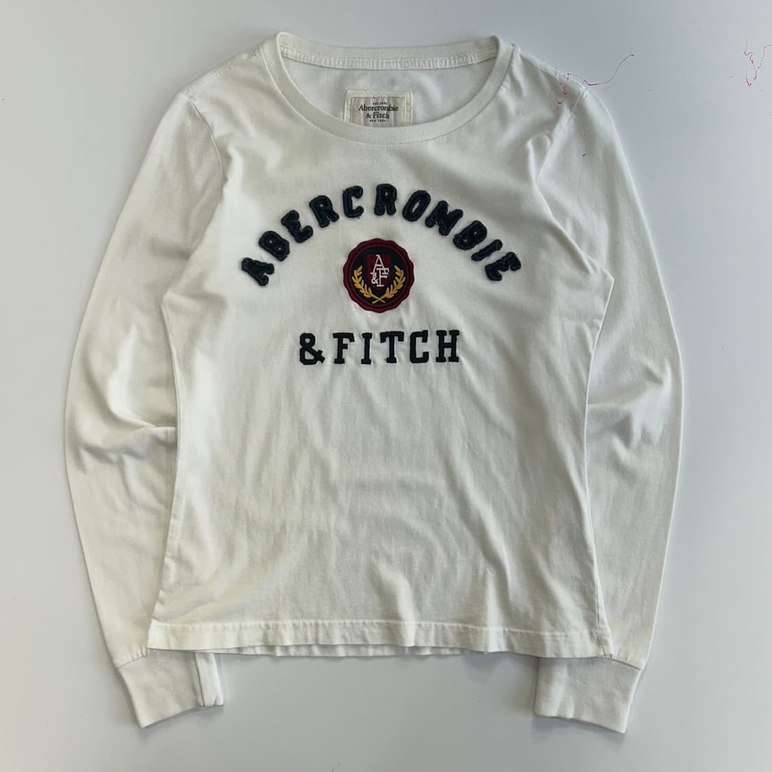 Abercrombie 아베크롬비 스펠아웃 로고 화이트 롱슬리브 상품이미지3