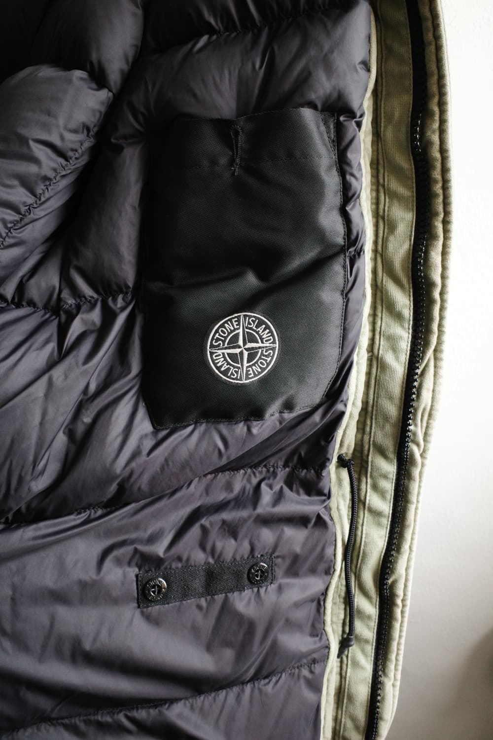 스톤아일랜드 마이크로 랩스 파카 상품이미지10