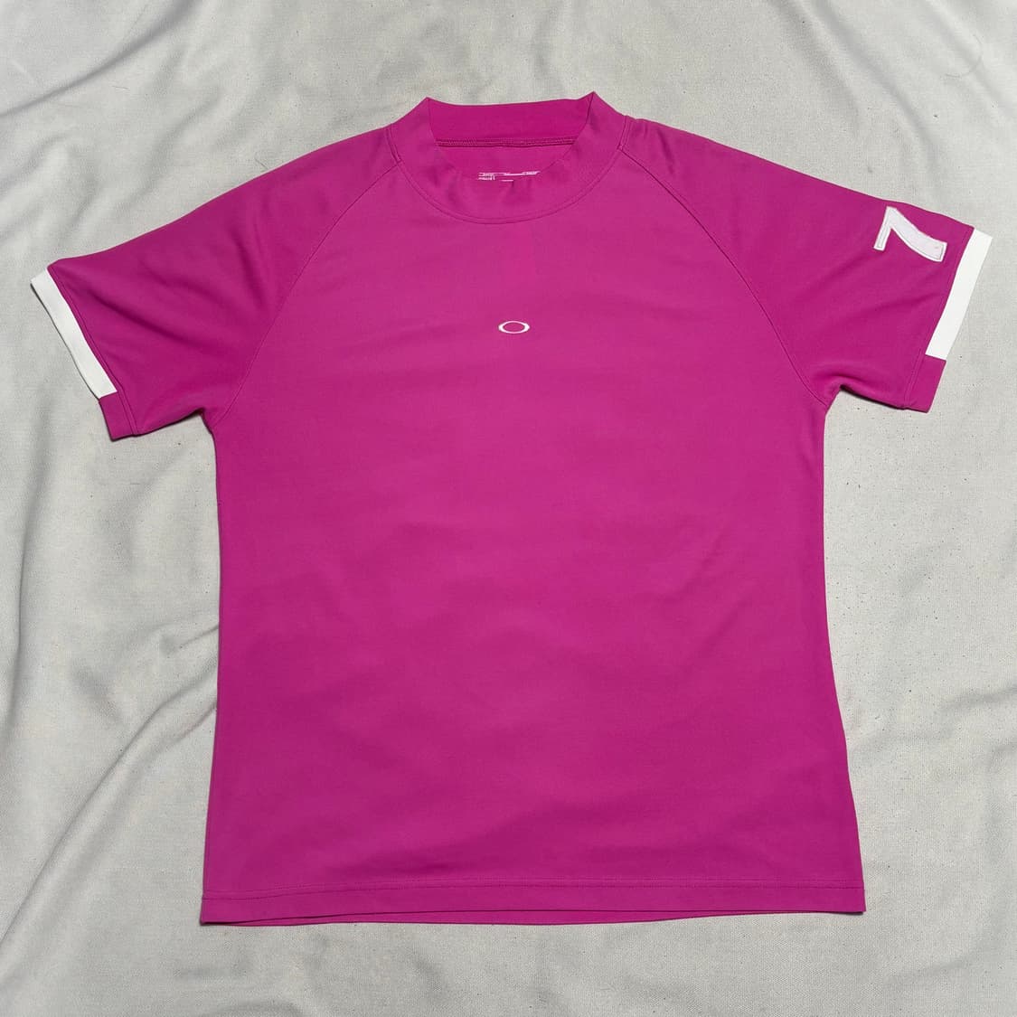 L 오클리 미드 스몰로고 반팔티 상품이미지2