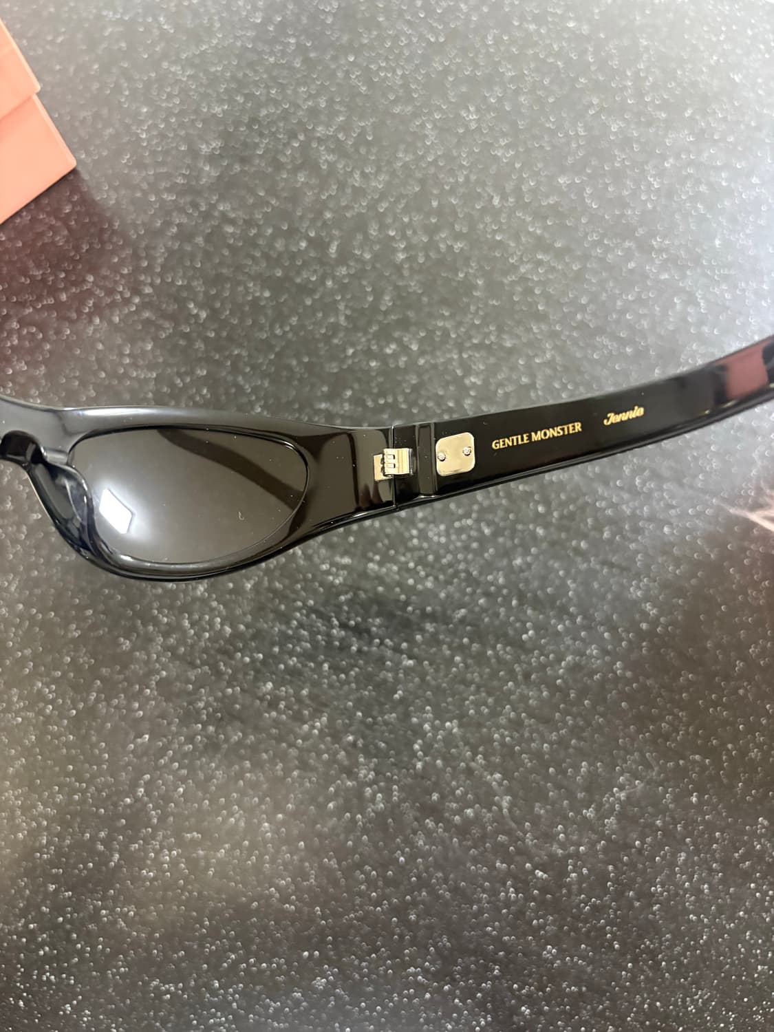 젠틀몬스터 제니 젠틀살롱 슈브드니니 01 블랙 상품이미지6