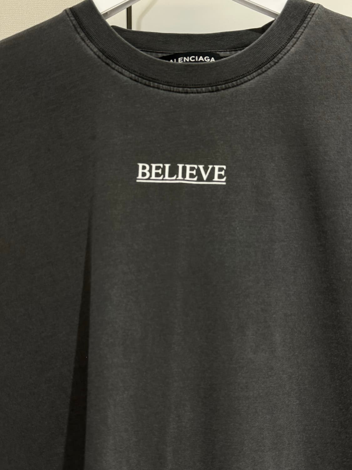 발렌시아가 빌리브 티셔츠 상품이미지2