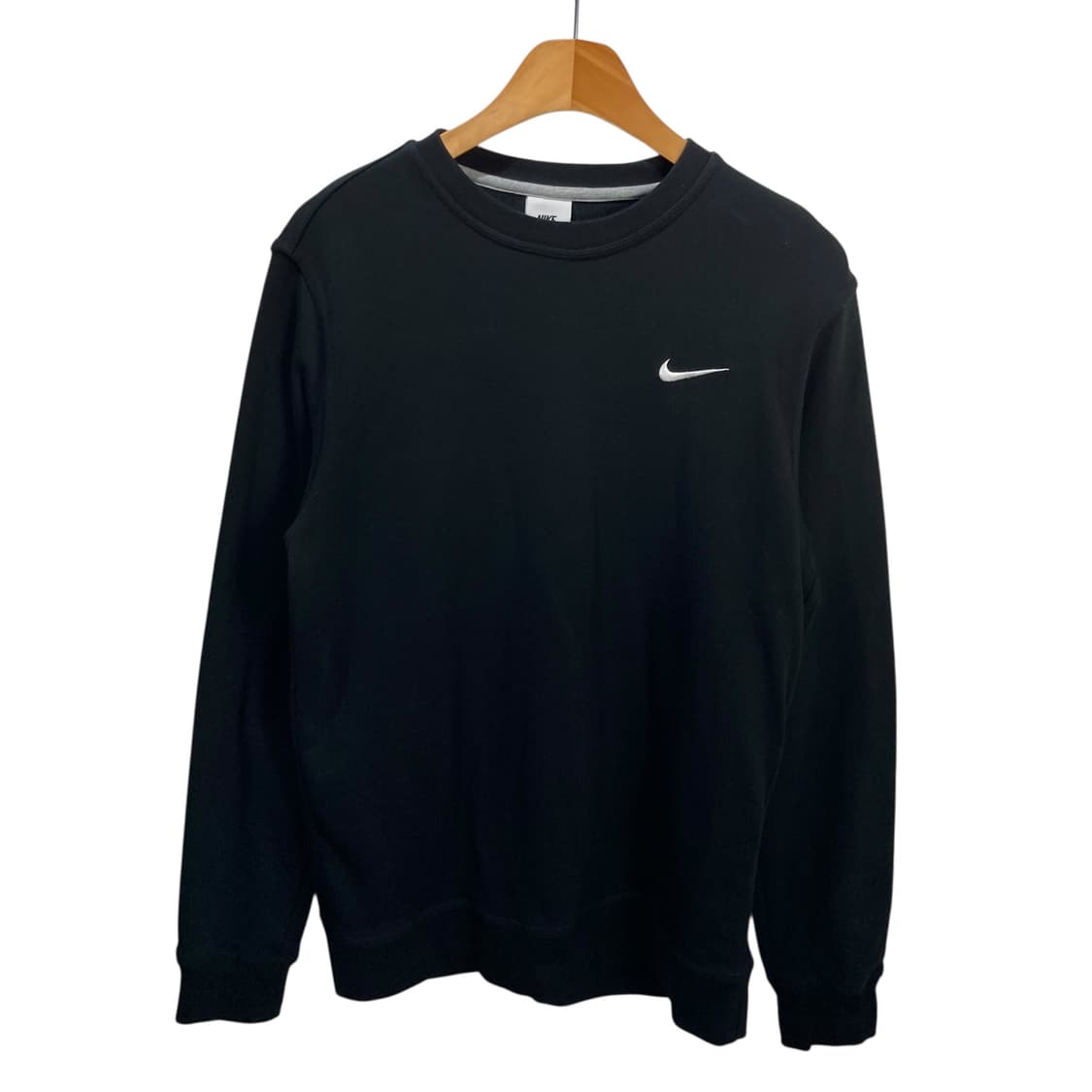 나이키 스우시 블랙 맨투맨 상품이미지2