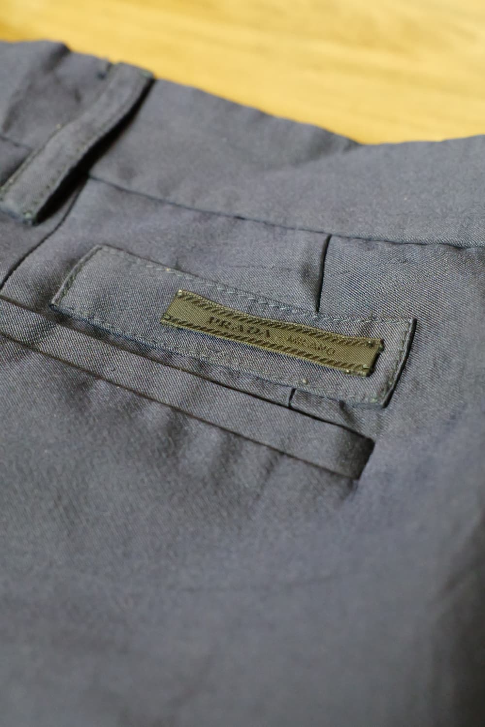 프라다 정품 네이비 본딩 트라우저 42 상품이미지3