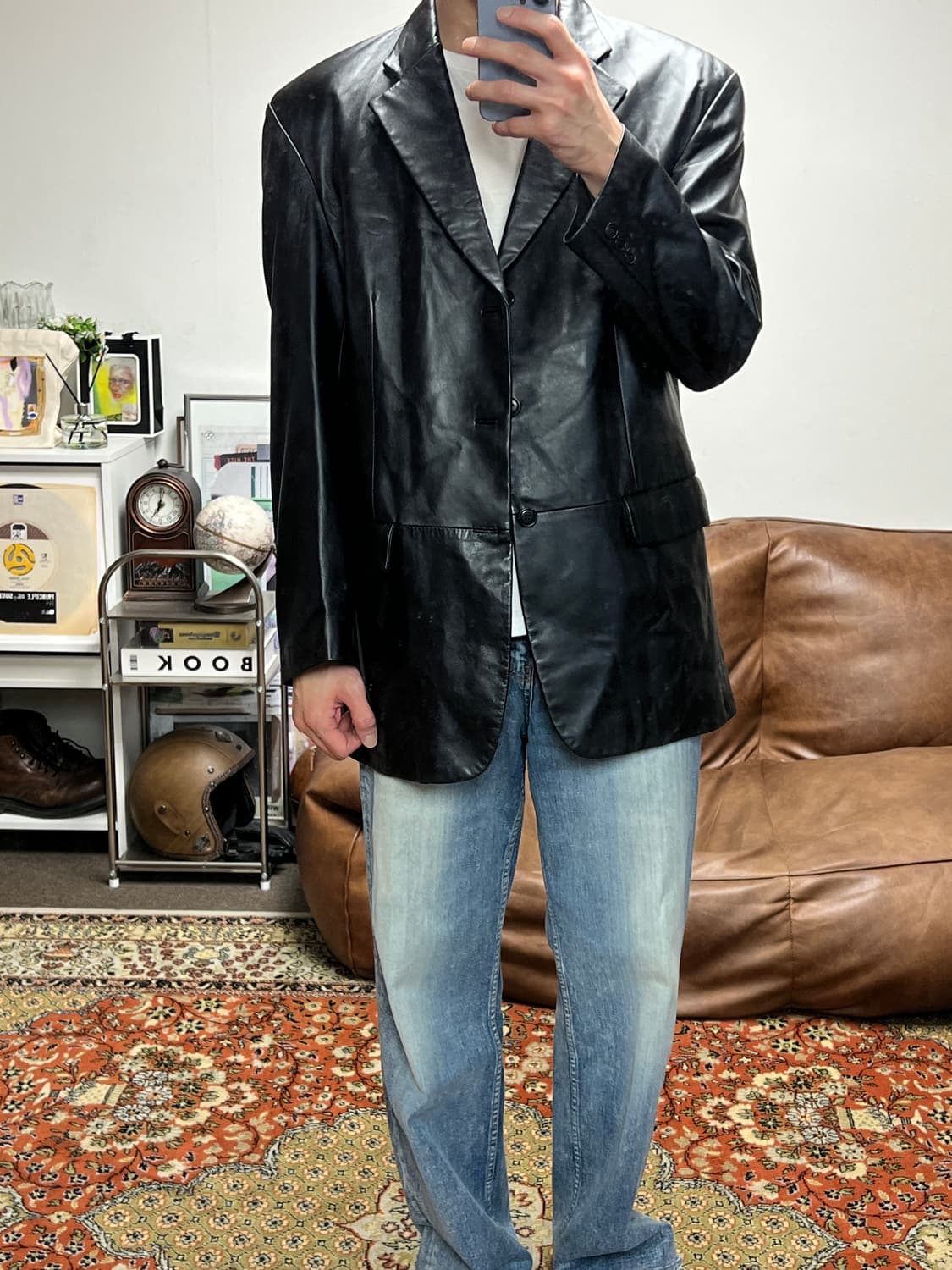 [착용샷] 빈티지 리얼레더 램스킨 블레이저 105 상품이미지2