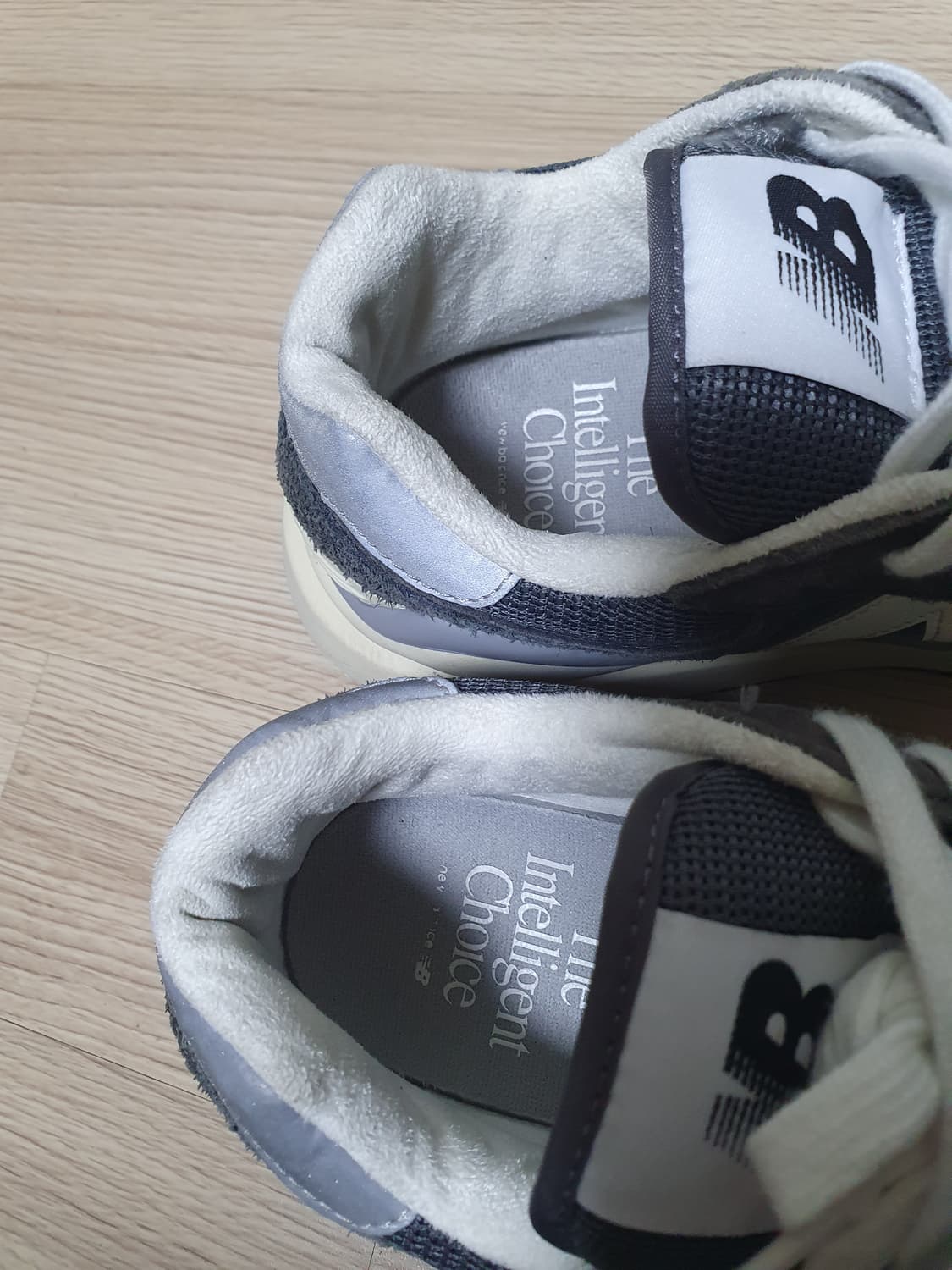 뉴발란스 57/40 스니커즈 그레이 260 상품이미지8