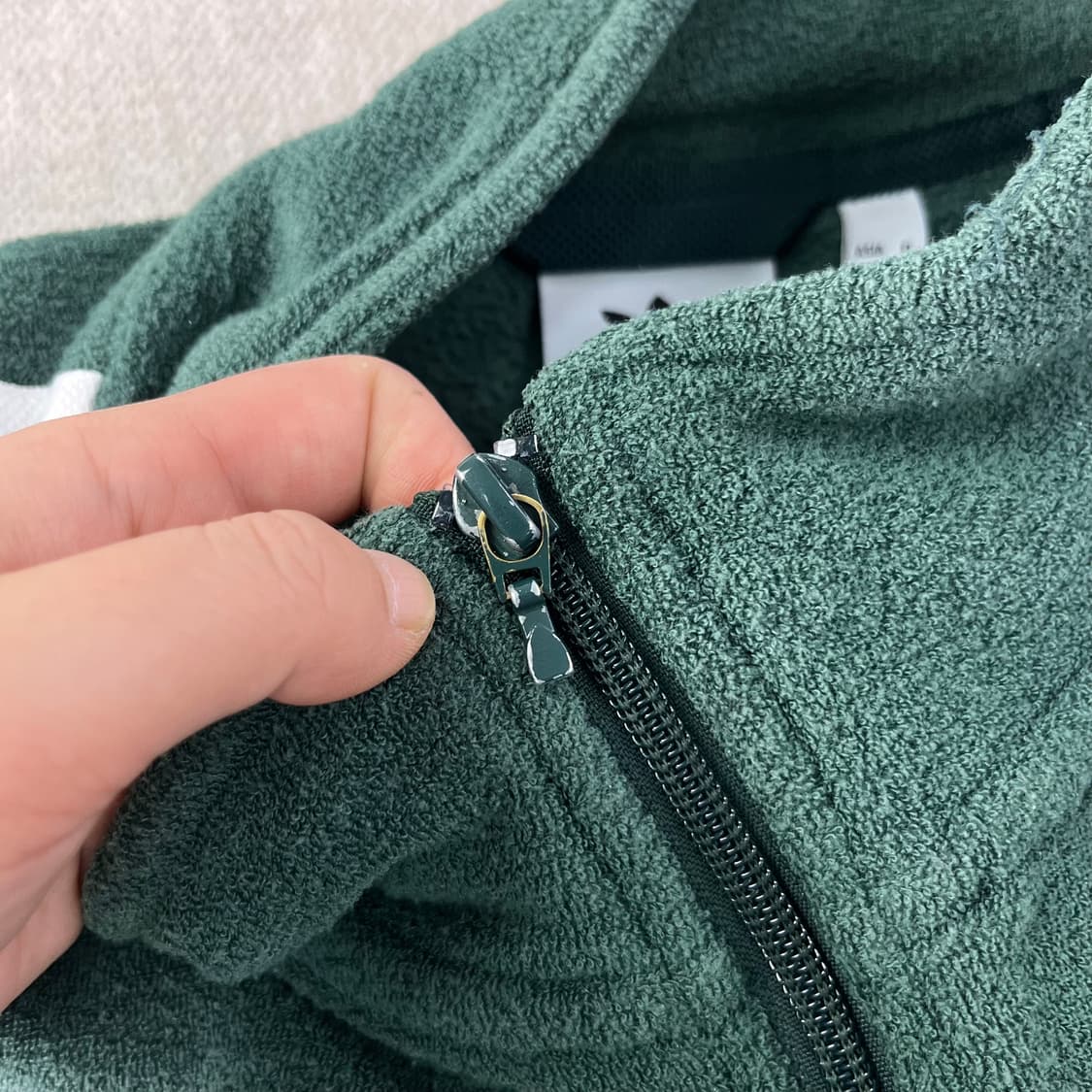 105 아디다스 스웨이드 뽀글이 집업 상품이미지4