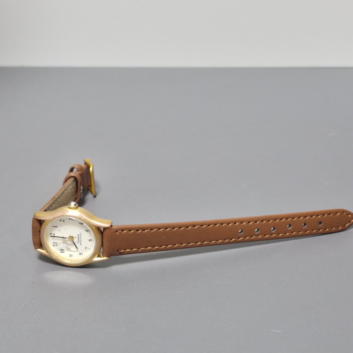 카시오 여성 돌고래 시계 상품이미지5