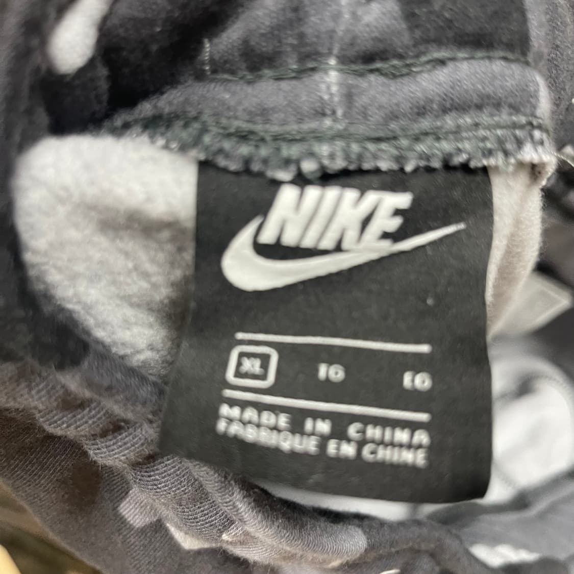 나이키 신형 밴딩 스몰로고 카모 조거팬츠 XL  상품이미지3