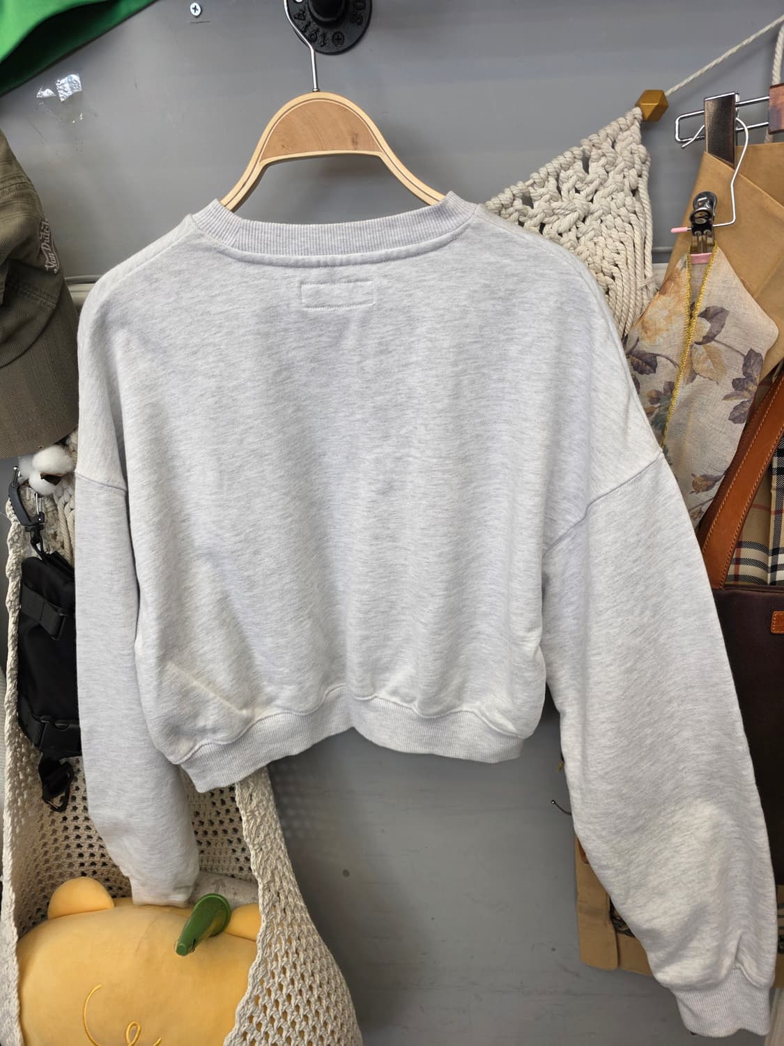 키르시 빅체리 크롭 맨투맨 1사이즈 상품이미지6