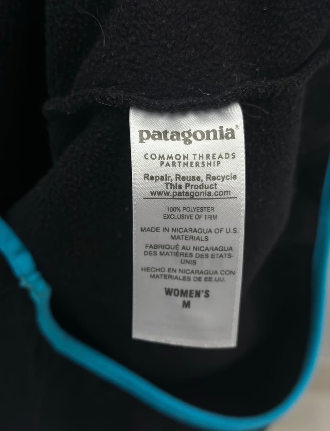파타고니아 신칠라 스냅 플리스 블랙/스카이블루 y2k 상품이미지5