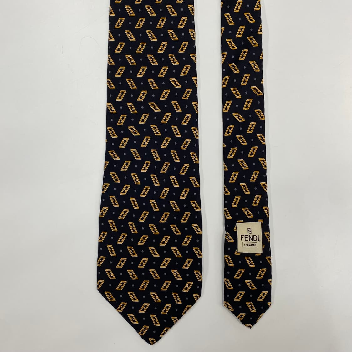펜디(FENDI) 모노그램 명품 정품 넥타이 상품이미지1