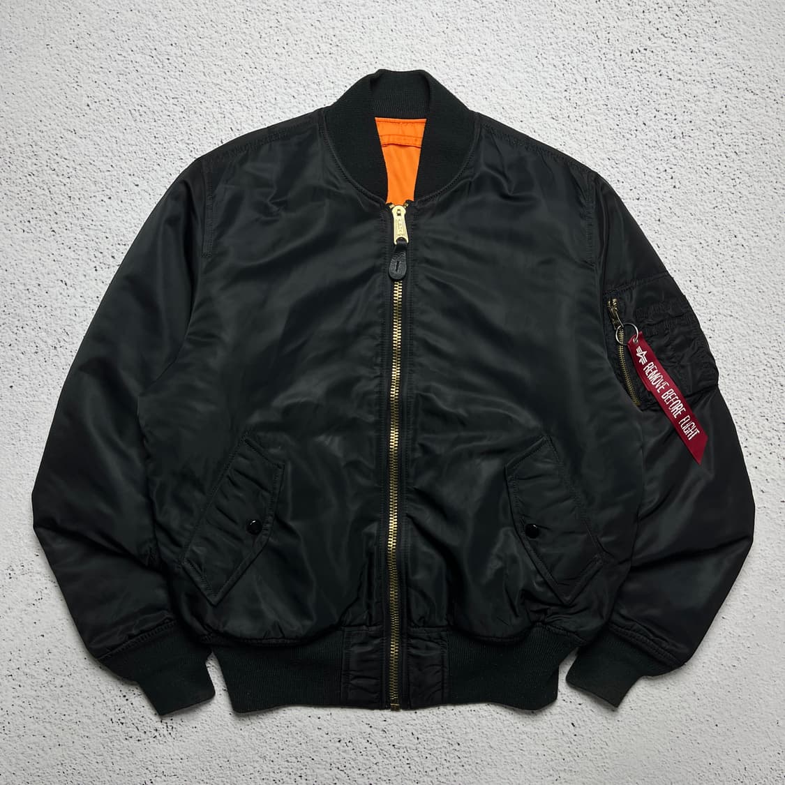 Alpha Industries MA-1 Flight Jacket 상품이미지2