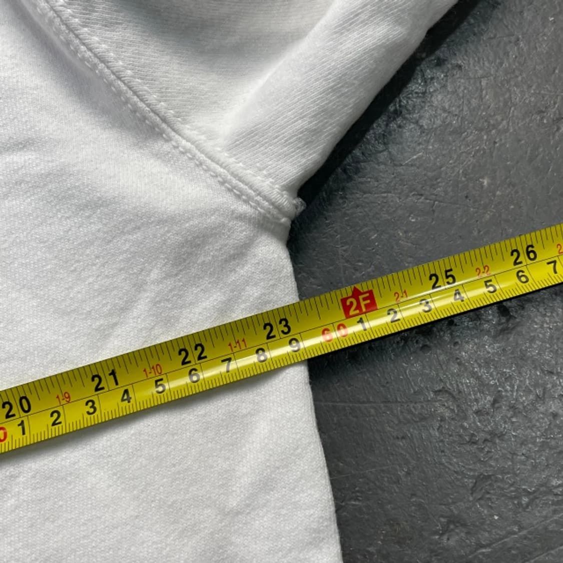 100 챔피언 NAV 샬럿 맨투맨 상품이미지7