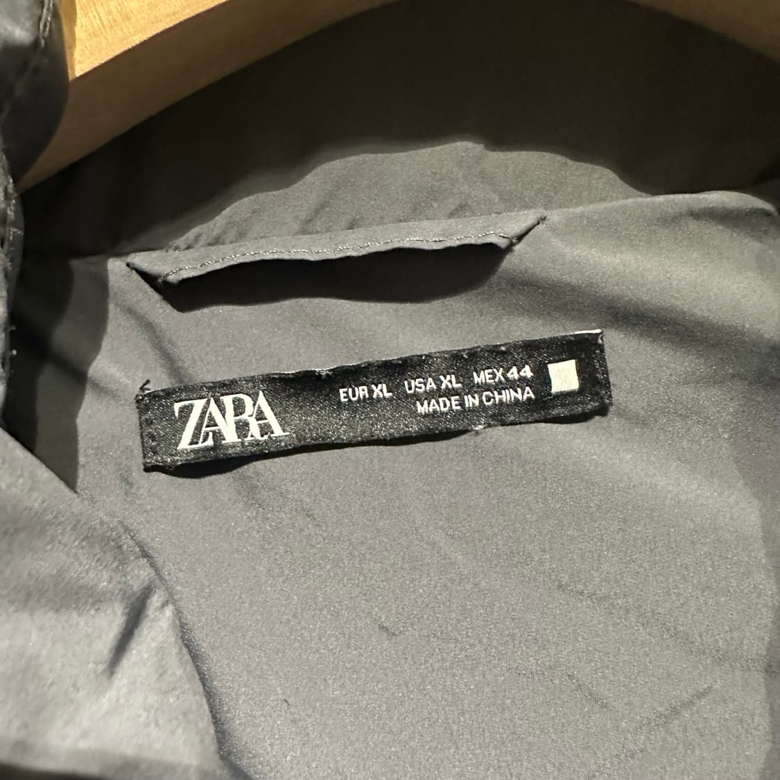 자라 핀치드 패딩 상품이미지4