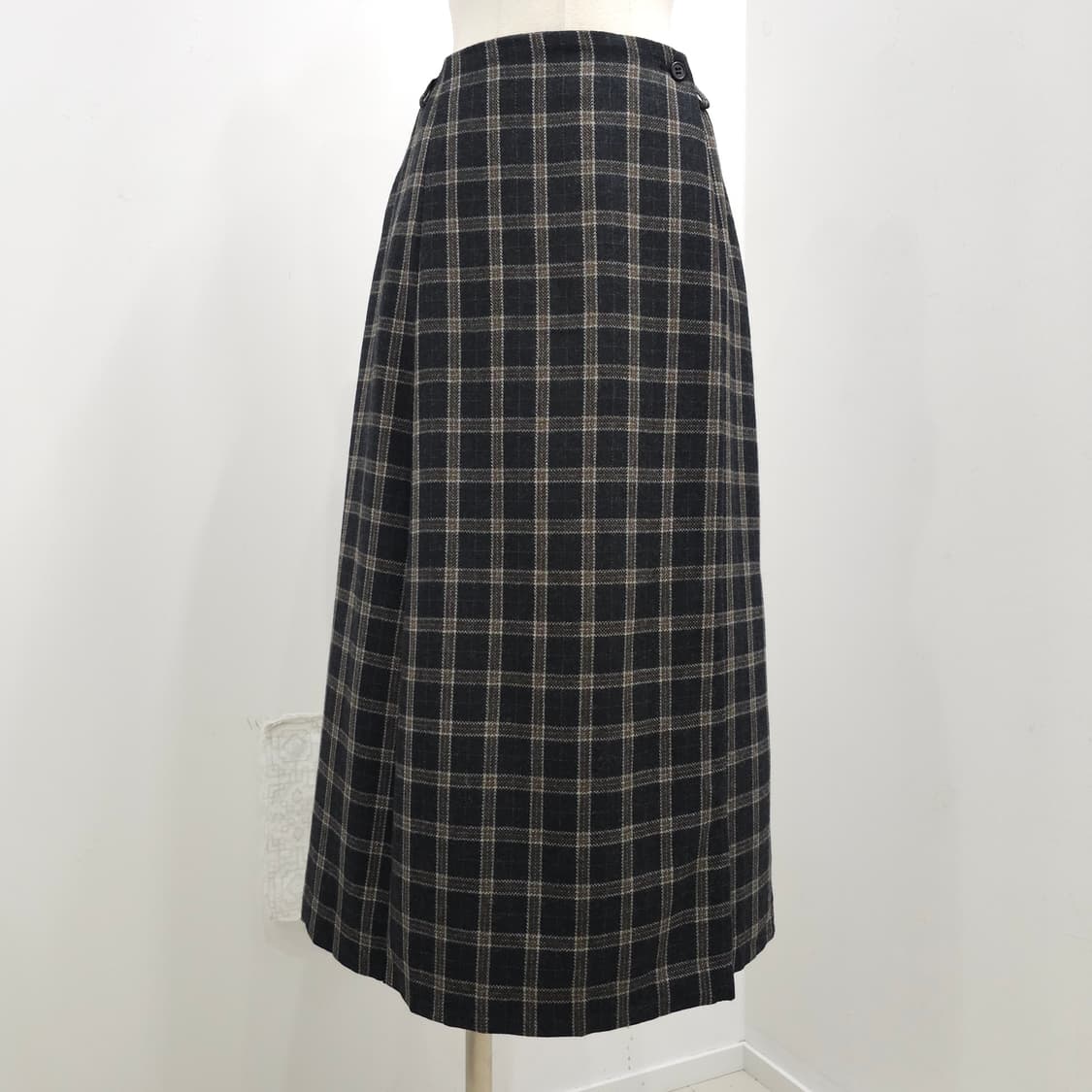 울100 클래식 체크 랩스타일 롱스커트 상품이미지1