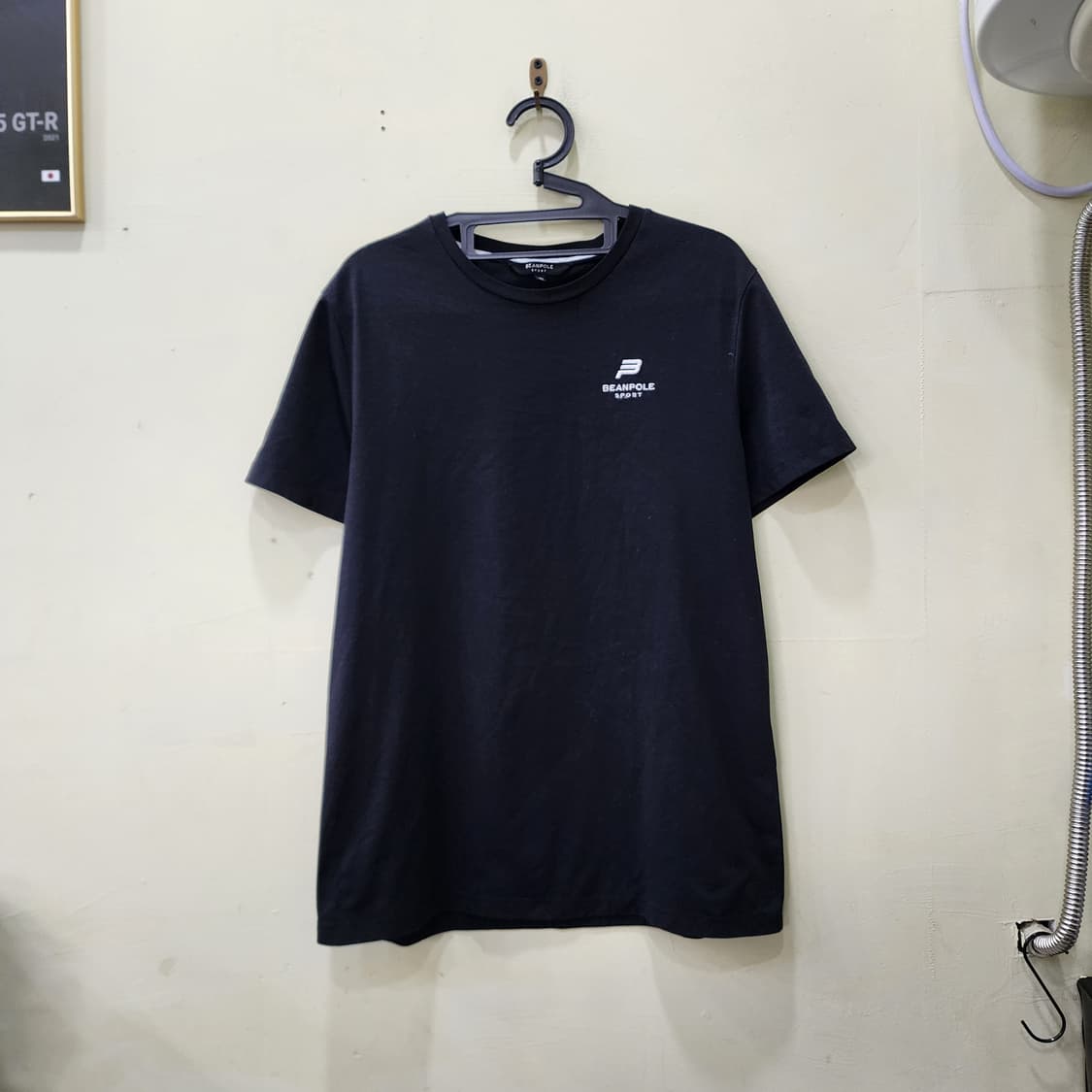 [100] Beanpole Sport 미니로고 반팔 티셔츠 (블랙) 상품이미지1