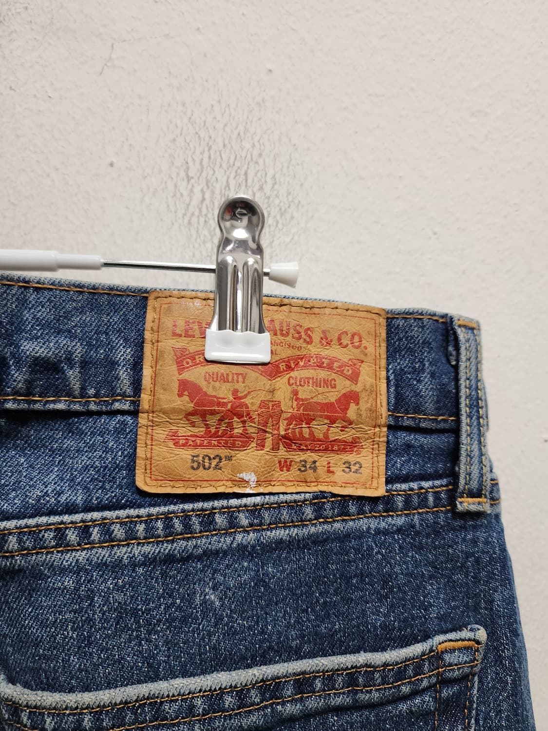 리바이스 502 청바지 상품이미지3