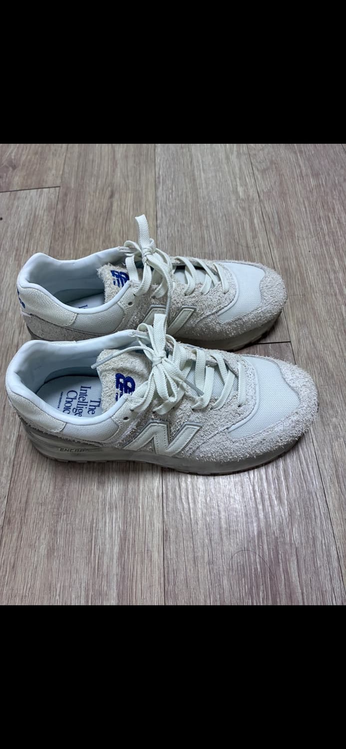 뉴발란스 x 렉토 574 애쉬크림 255 상품이미지1