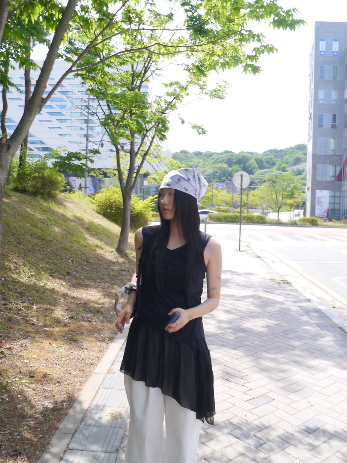 [KAWAI OKADA ] diagonal  sleeveless 상품이미지3