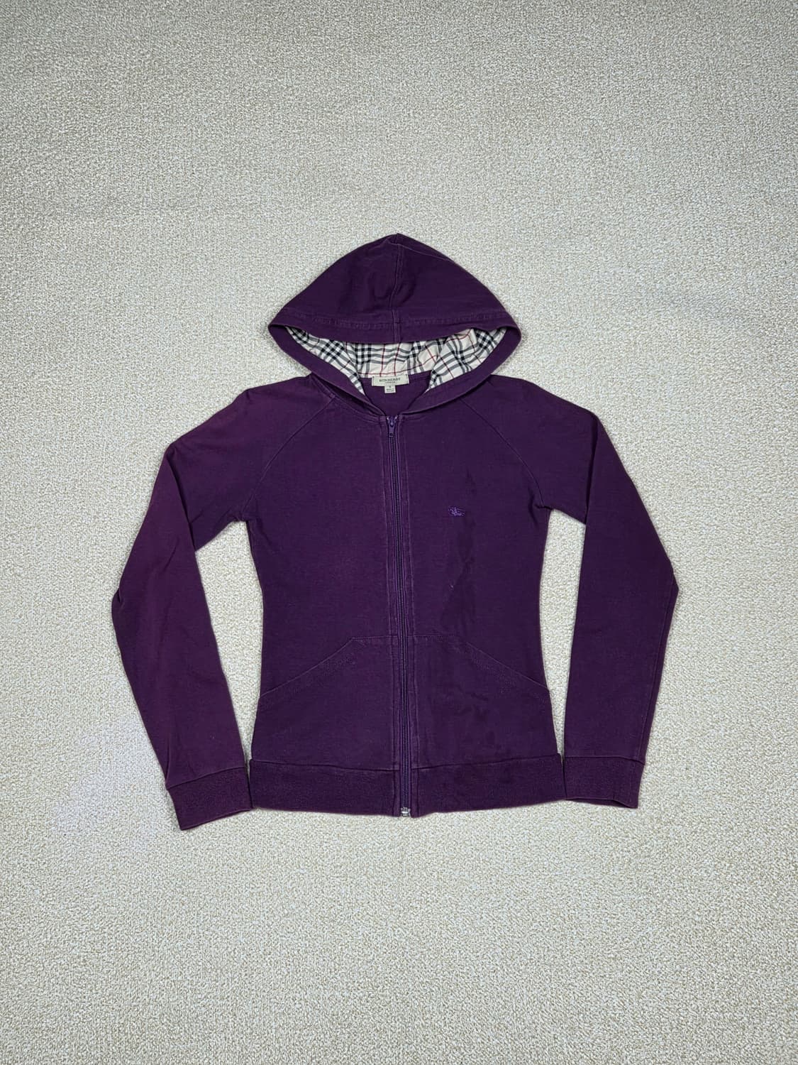 [버버리] 런던 노바체크 안감 기마상 자수 후드집업 | 00278 상품이미지1