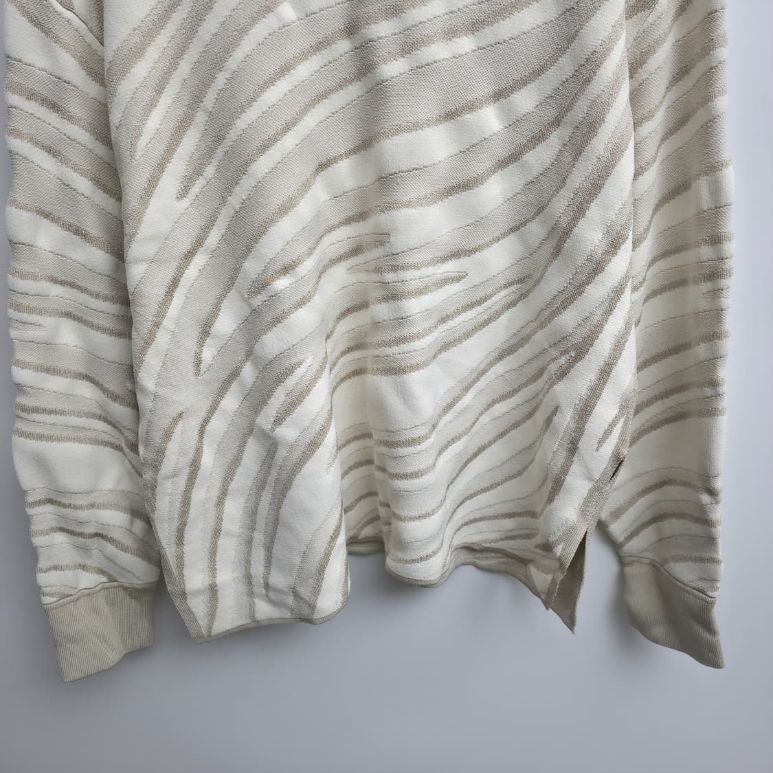[L] COS 코스 지브라 패턴 니트 스웨터 상품이미지3