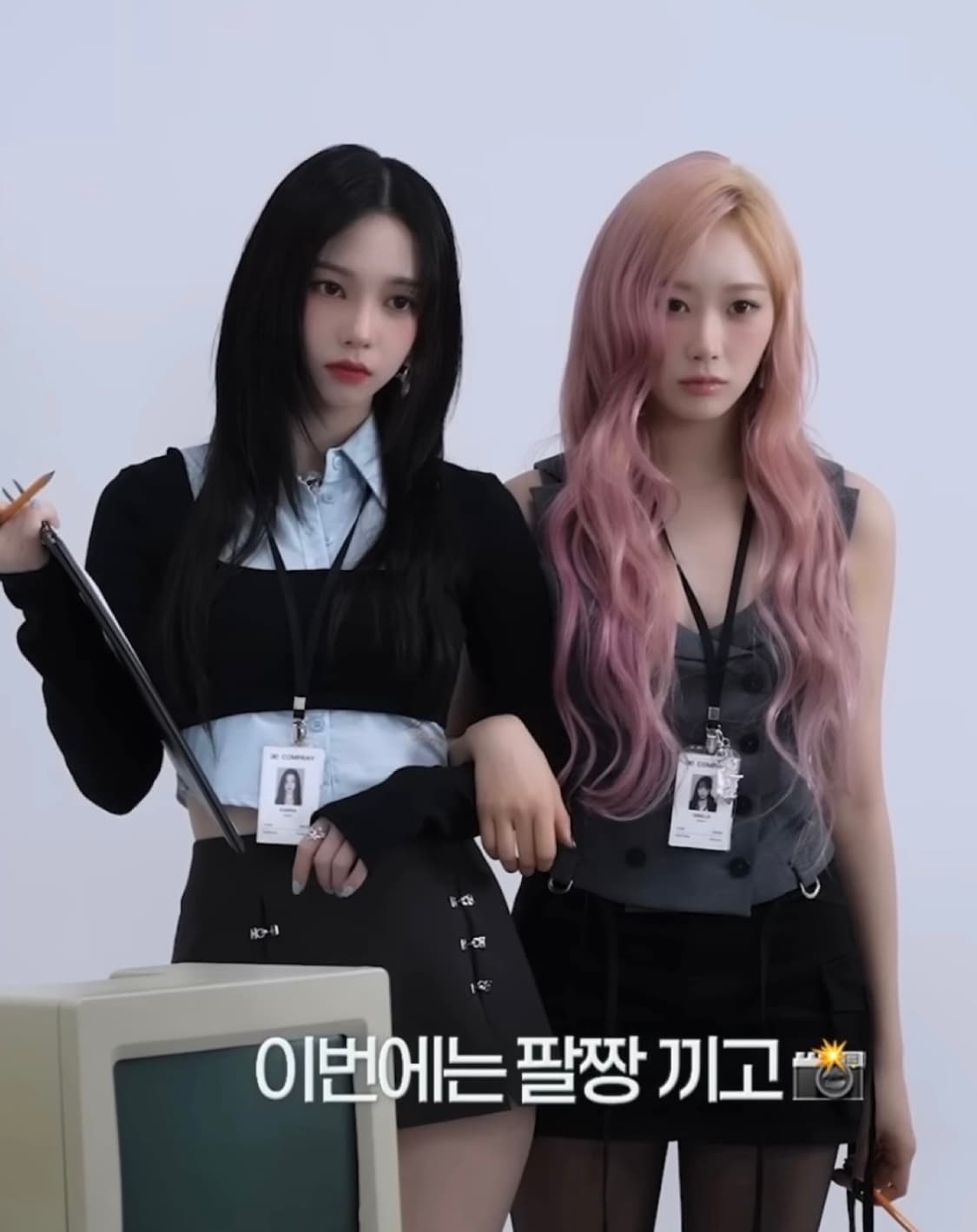 {카리나 착용} 페인오어플레져 evelyn shirt top 상품이미지4