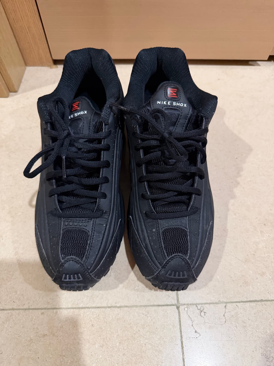 (W) 나이키 샥스 R4 블랙 상품이미지2