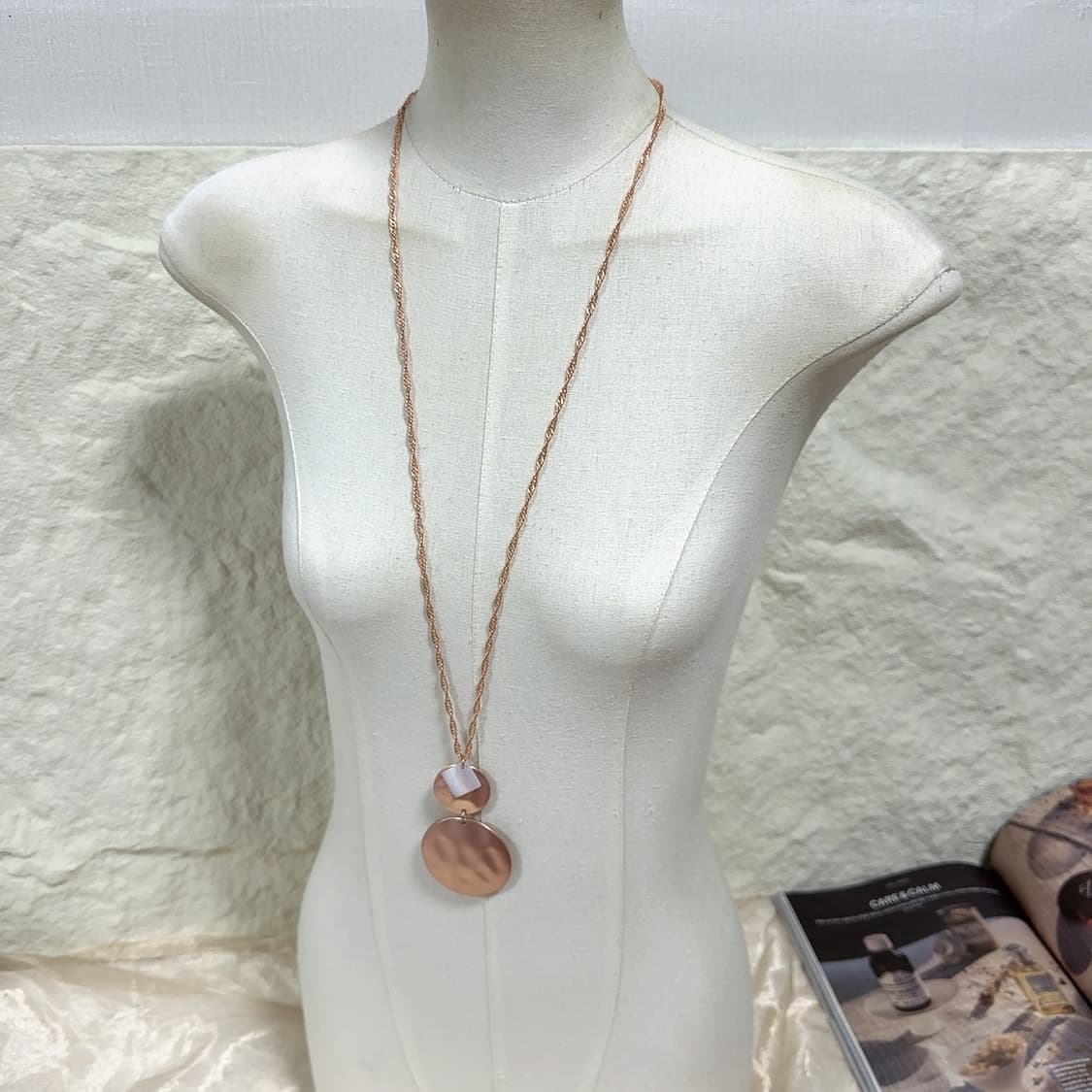 빈티지 로즈 골드톤 메탈 쉘 용골체인 목걸이 상품이미지1