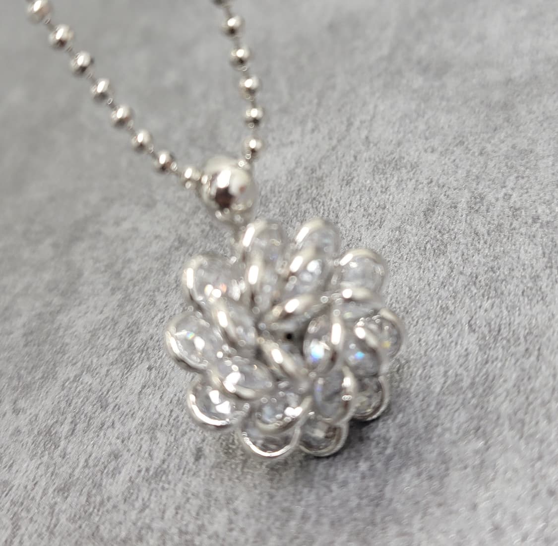 crystal flower necklace 상품이미지2