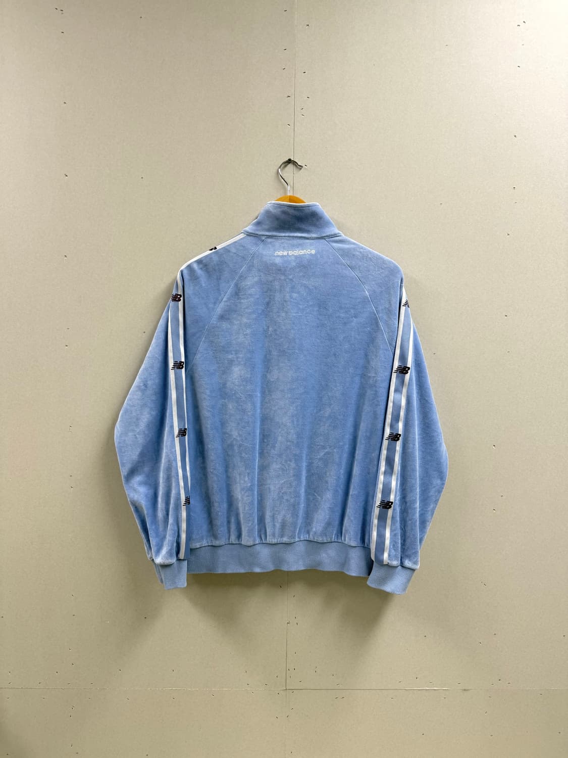 공용 M / 뉴발란스 벨로아 벨벳 져지 집업 트랙탑  상품이미지6