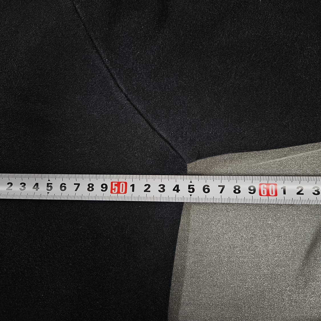 L 100 미즈노 카모 로고 맨투맨 블랙 상품이미지6