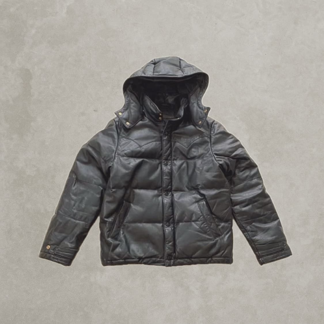 BACK DROP LEATHER DOWN JACKET 상품이미지1