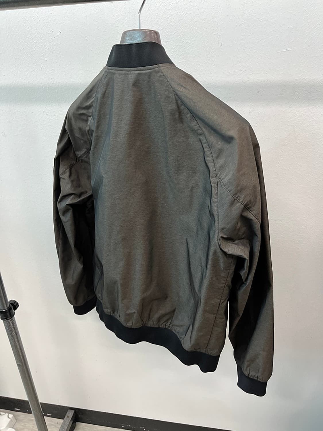 105) 질스튜어트 MA-1 블루종  상품이미지6