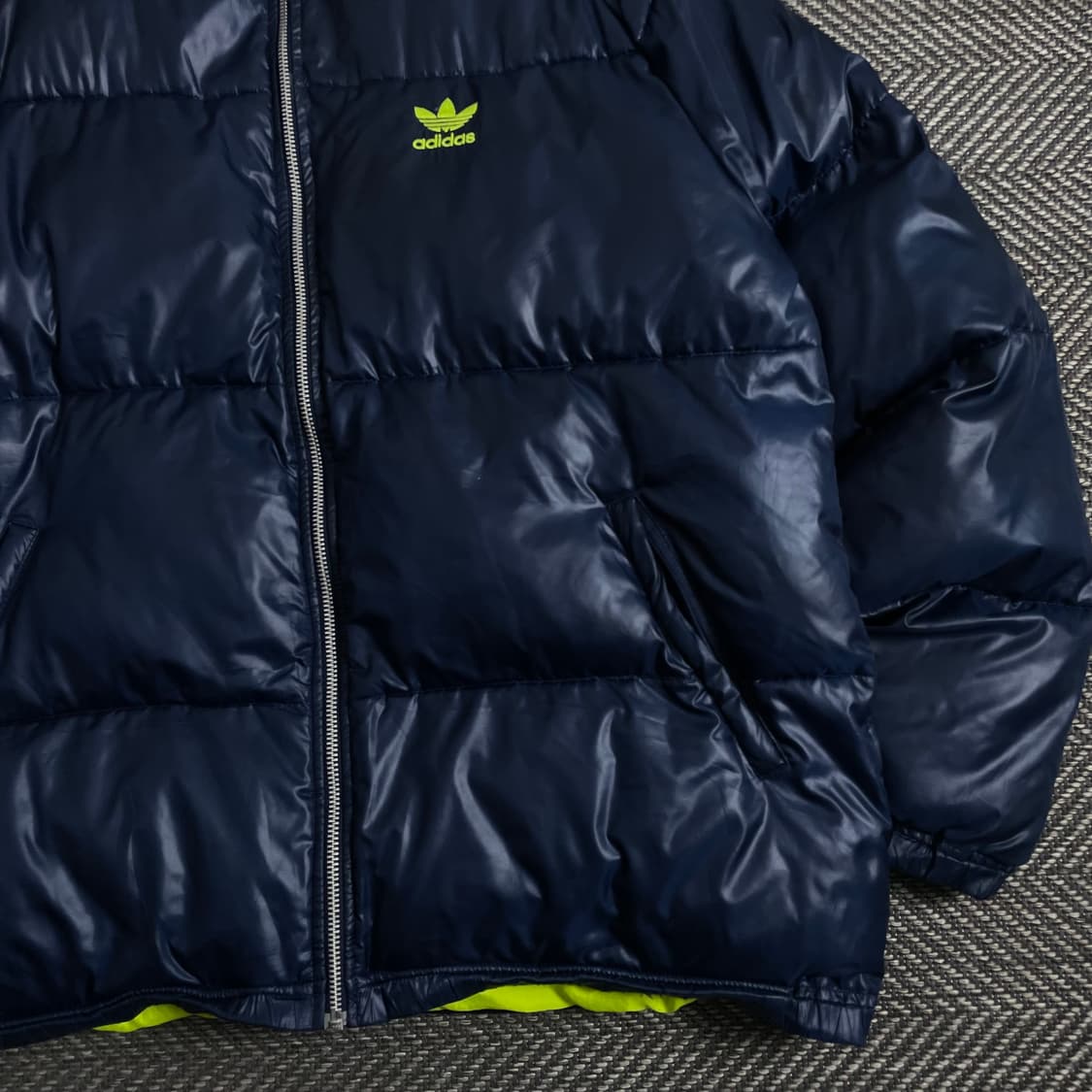 00s 아디다스 네온 자수로고 네이비 패딩 점퍼y 3896 상품이미지3