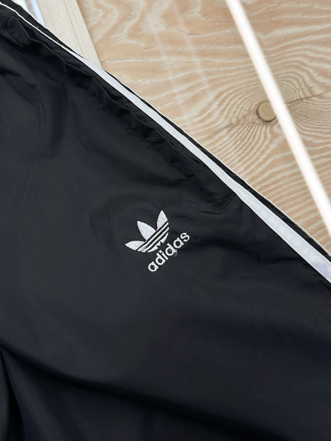 아디다스 90's 3S 나일론 조거 팬츠 상품이미지5