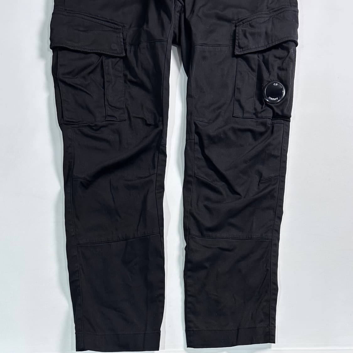 CP컴퍼니 렌즈 블랙 카고 팬츠 상품이미지3