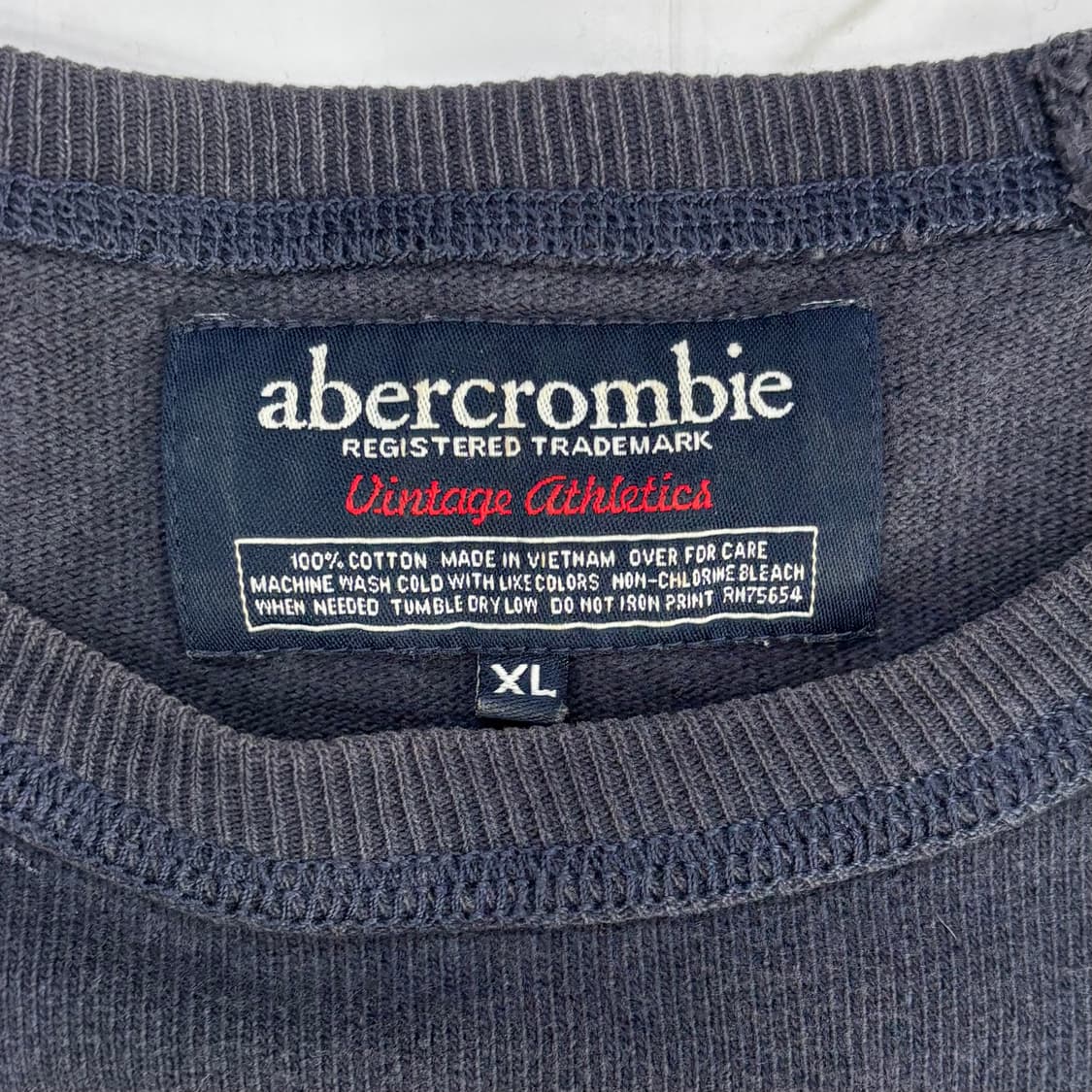 아베크롬비 & 피치 빈티지 애슬레틱 그래픽 롱슬리브 티셔츠 상품이미지4