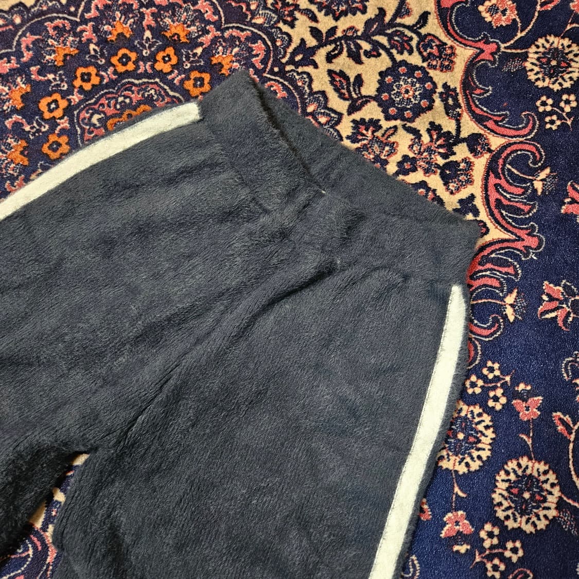 에고이스트 25ss 라인배색 니트 와이드 밴딩 팬츠 55size 상품이미지5