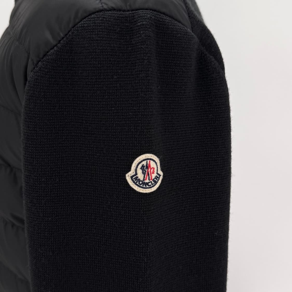 [M사이즈] 몽클레어 니트패딩 트리콧 집업 자켓 블랙 상품이미지5